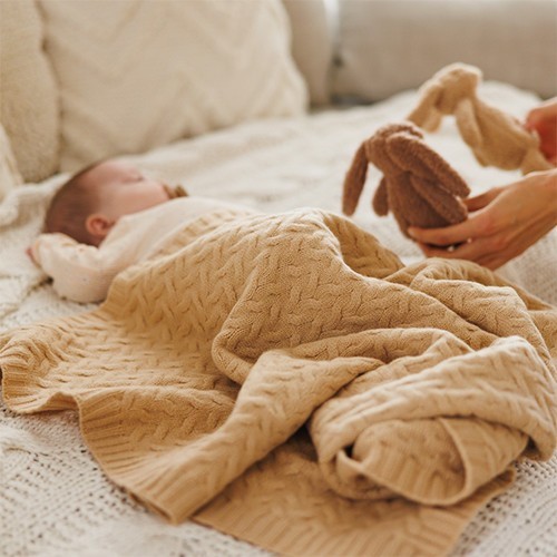 BABYONO Deka z merino vlny 75 x 100 cm dark beige 0m+