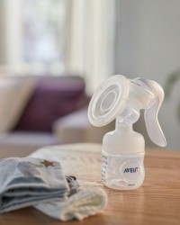 Philips AVENT Odsávačka mléka manuální + Sáčky na mléko 180 ml, 25 ks