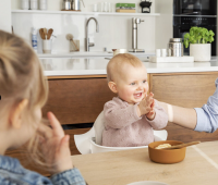 STOKKE® Nomi® Chair Rostoucí židlička