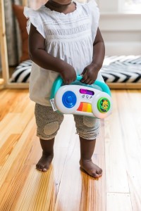 BABY EINSTEIN Hračka hudební přehrávač Toddler Jams 1r+