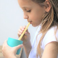 MINIKOIOI Brčko silikonové - 2 ks s kartáčkem