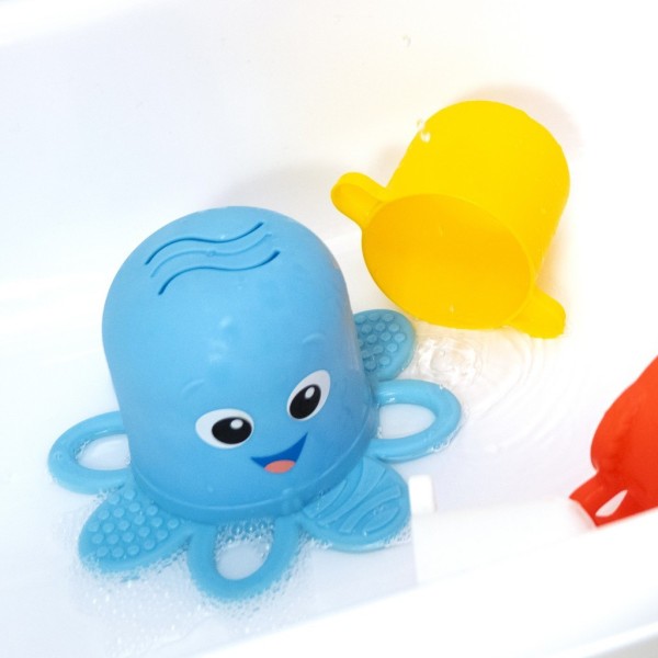 BABY EINSTEIN Pohárky stohovací Opus's Stack & Stream™ sada 5 ks 3m+