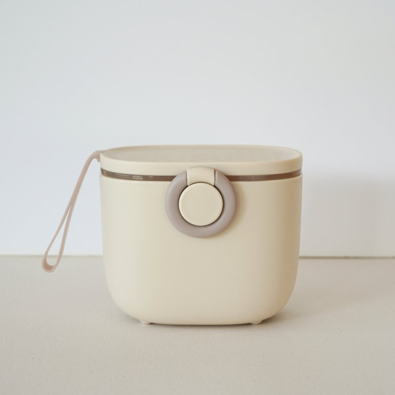 BO JUNGLE Dávkovač sušeného mléka/krabička B-Nomadic Powder Box