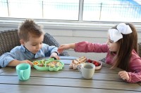 MELII Silikonový dělený talířek s přísavkou