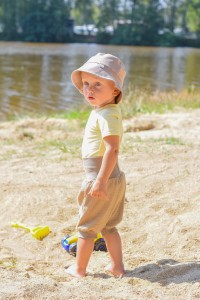 LITTLE ANGEL Šortky tenké harémky - písková