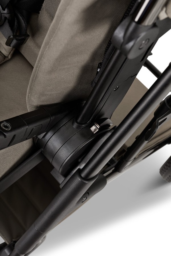 MOON PIÚ EXTRA black chrome Kombinovaný kočárek