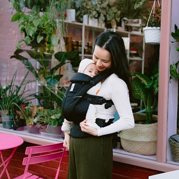 ERGOBABY OMNI BREEZE Egonomické nosítko