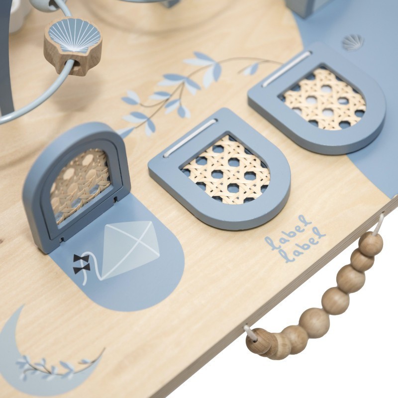 Label Label Stoleček s aktivitami