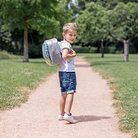 Přenosná židlička Badabulle 2v1 One-the-Go